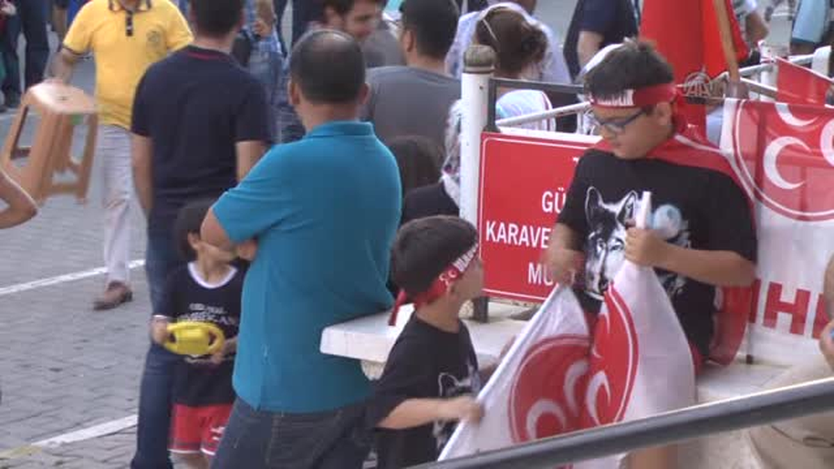 Bahçeli: "Adalet ve Kalkınma Partisinin yönetimi iyi gitmiyor" -