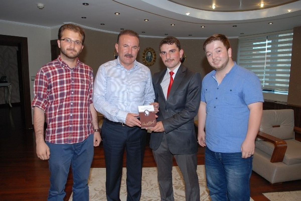 Başkan Doğan, "Gençleri Önemsiyoruz"