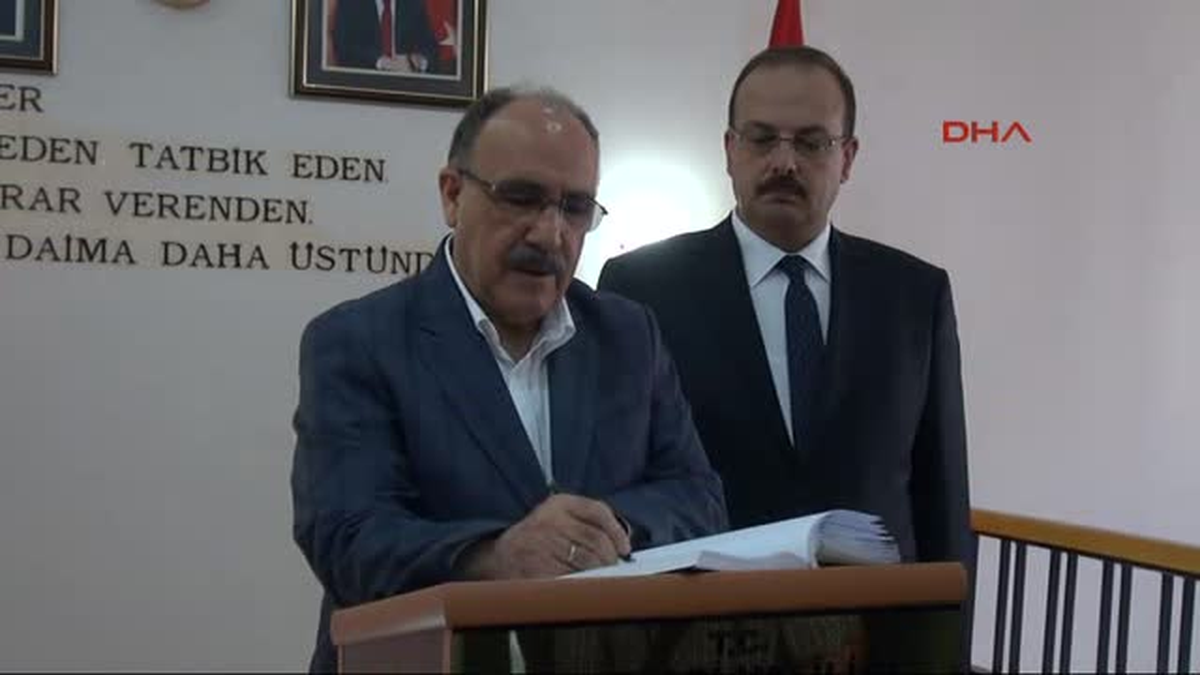 Beşir Atalay Hakkari\'de