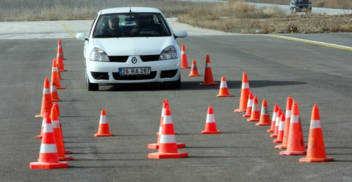 Bilecik\'te Güvenli Sürüş Eğitimi