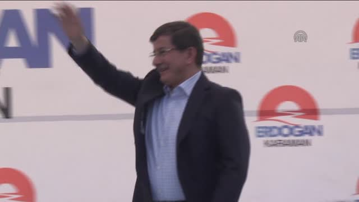 Davutoğlu: "Bu millete çifte standartlı devlet başkanı olmaz" -
