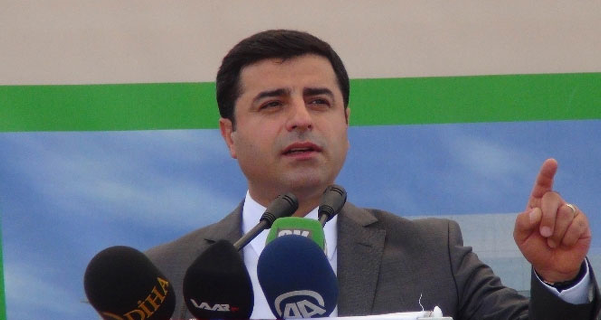 Demirtaş: Yeni Türkiye\'de Kimliklerimiz Bize Düşman Olmasın