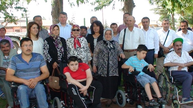 Ereğli’de Engellilere Tekerlekli Sandalye Son Dakika