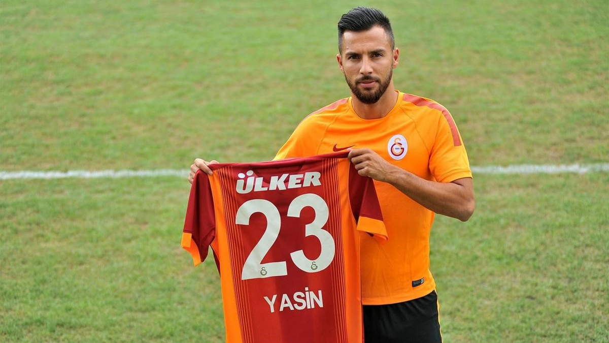 Galatasaray\'ın Yeni Transferi Yasin Öztekin Açıklamalarda Bulundu