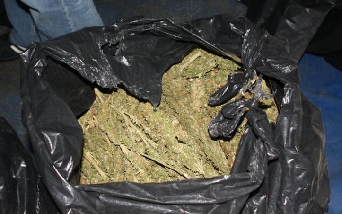 Gaziantep\'te 63 Kilo Esrara 2 Tutuklama