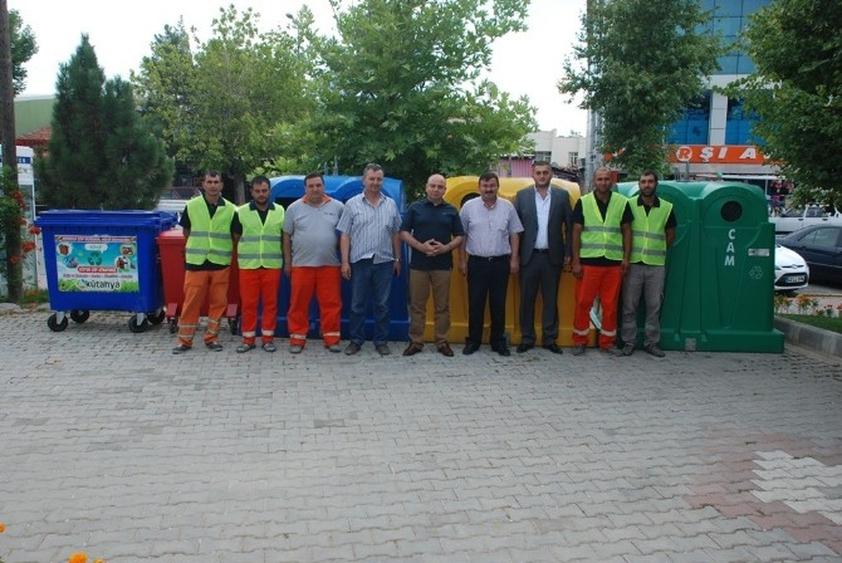 Gediz\'de Evsel Atıkların Geri Dönüşümü Başladı