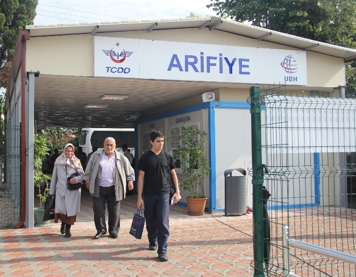 Hızlı Tren Yolcuları Aktarmalı Taşınıyor