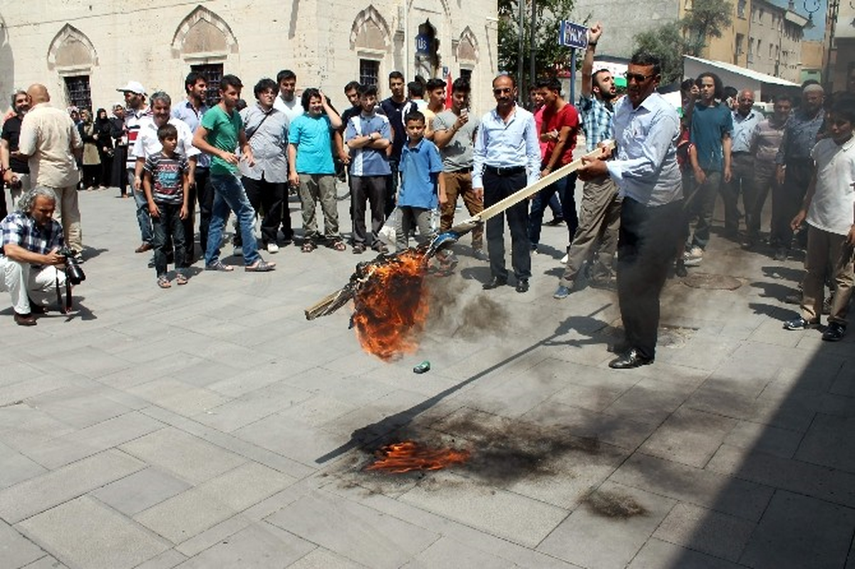Konya\'dan İsrail ve Çin\'e Tepki