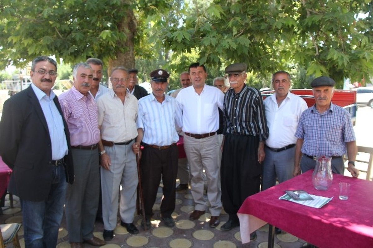 Malatya Milletvekili Veli Ağbaba, Doğanşehir\'de Seçim Çalışması Yaptı