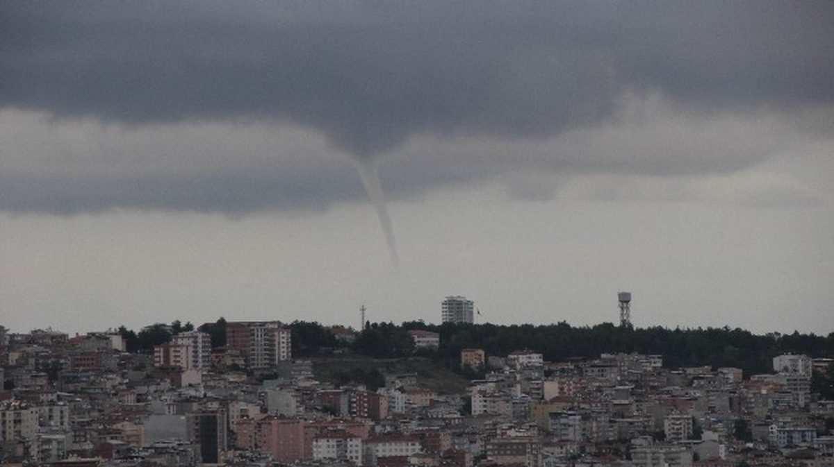 Samsun\'da Denizde Hortum Oluştu