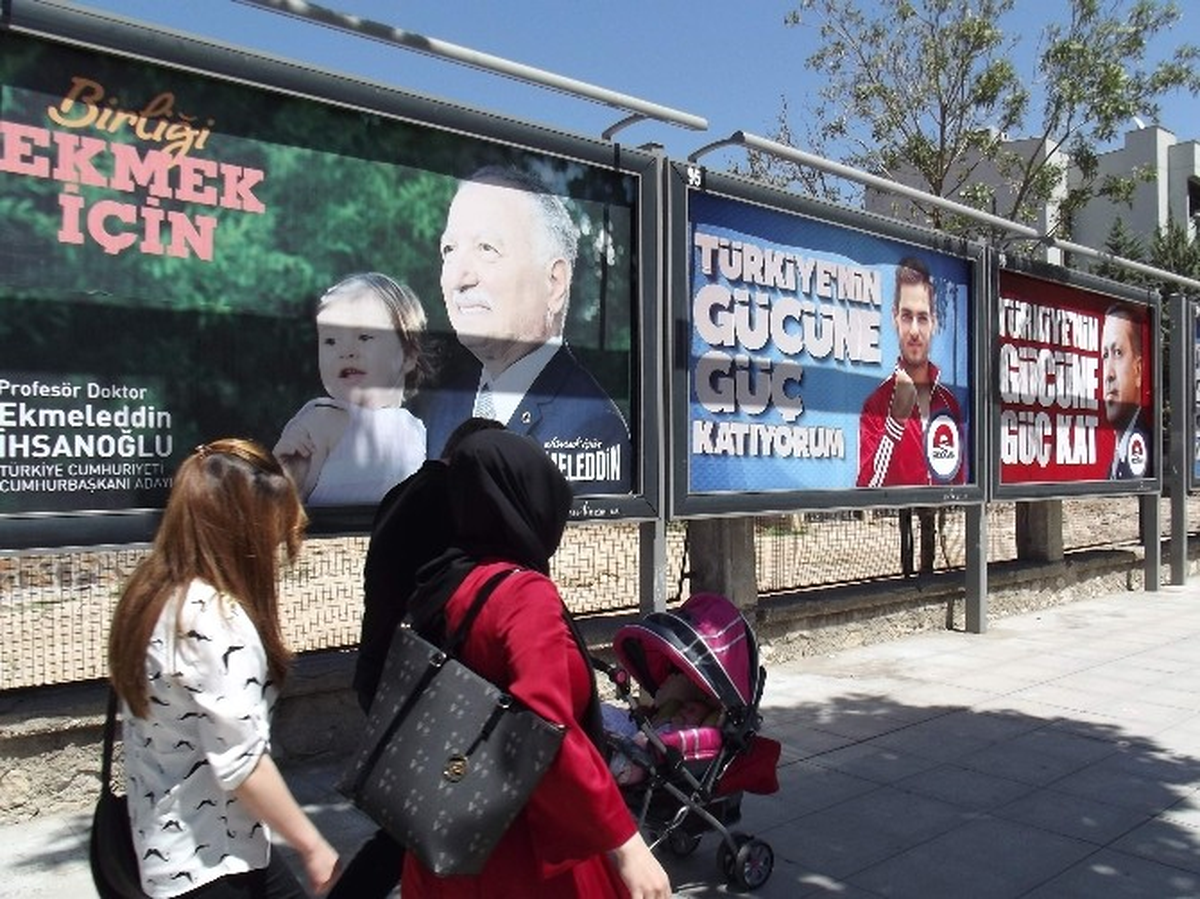 Seçim Rekabeti Bilboardlara da Yansıdı