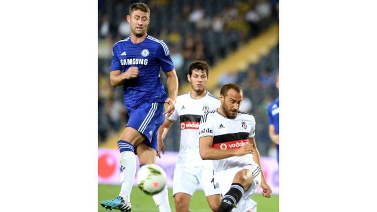 Soma\'ya Yardım Futbol Turnuvası