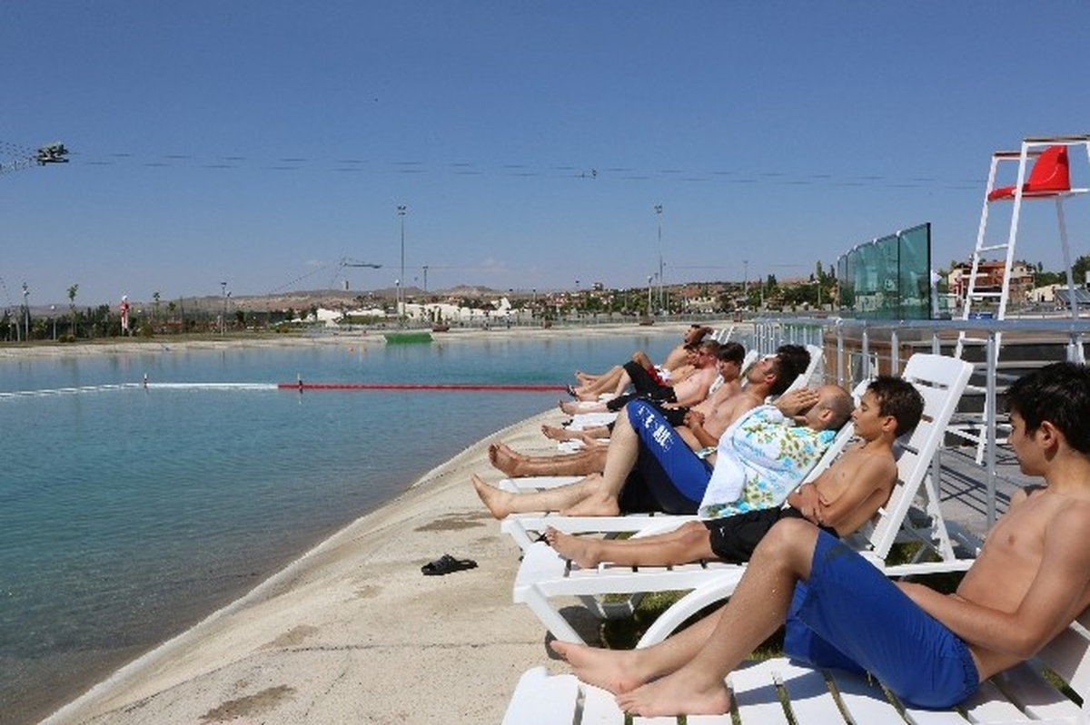 Sukaypark Yüzme Havuzu Açıldı