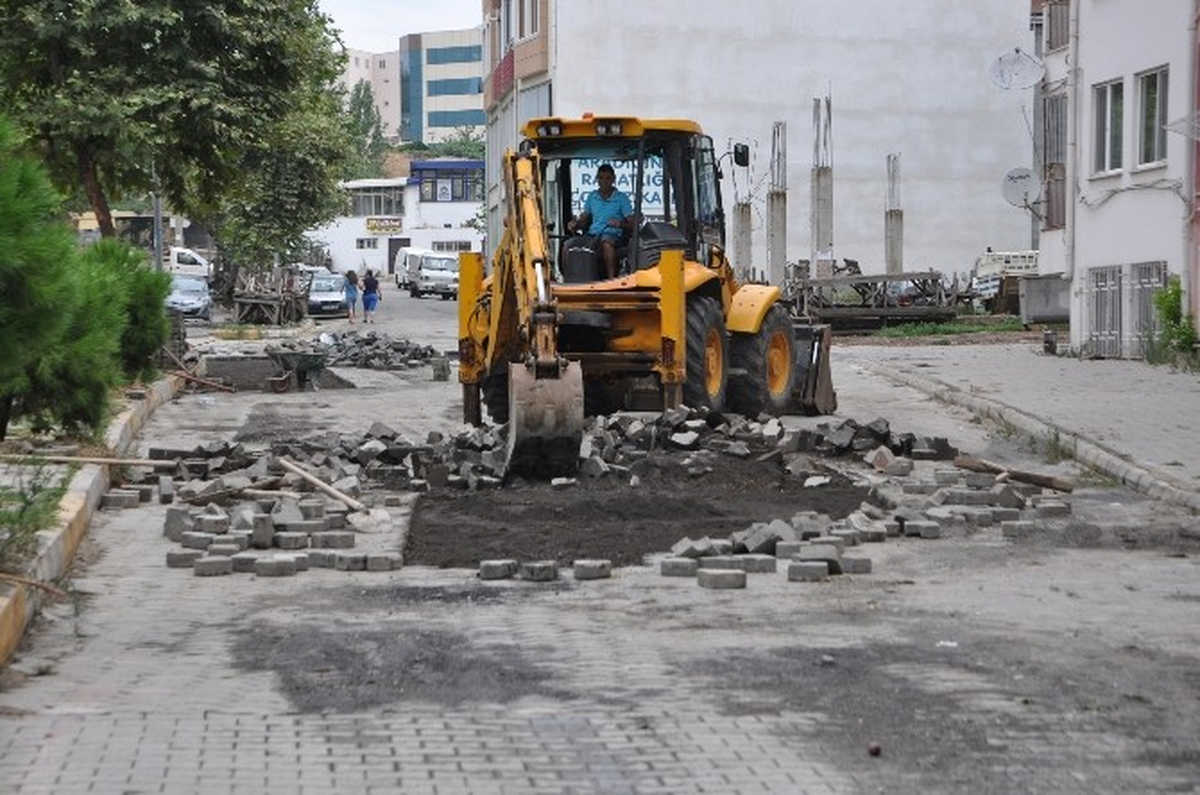 Tekirdağ\'da Selin İzleri Temizleniyor