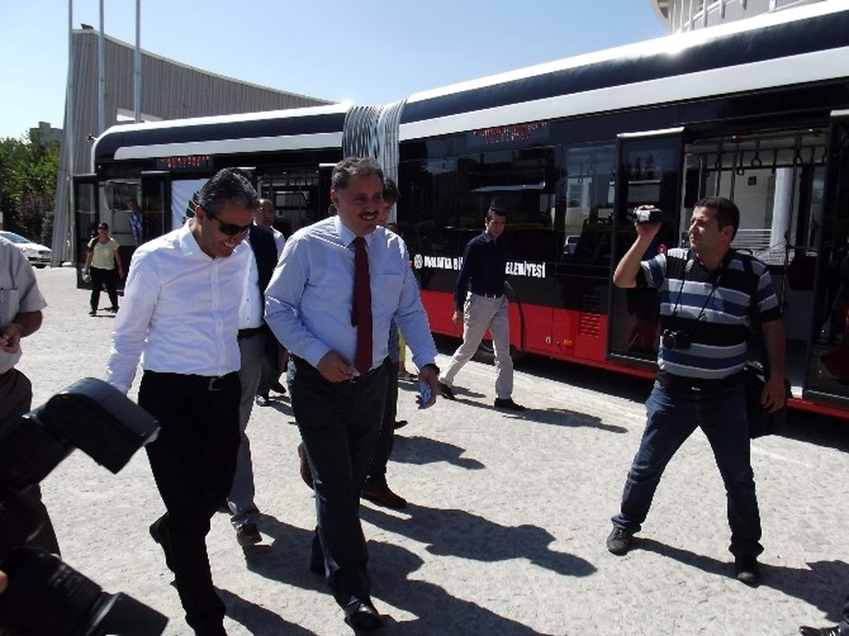 Trambus Basına Tanıtıldı
