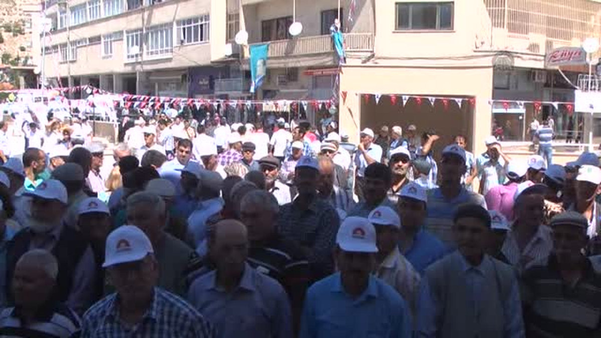 Ulaştırma, Denizcilik ve Haberleşme Bakanı Elvan -