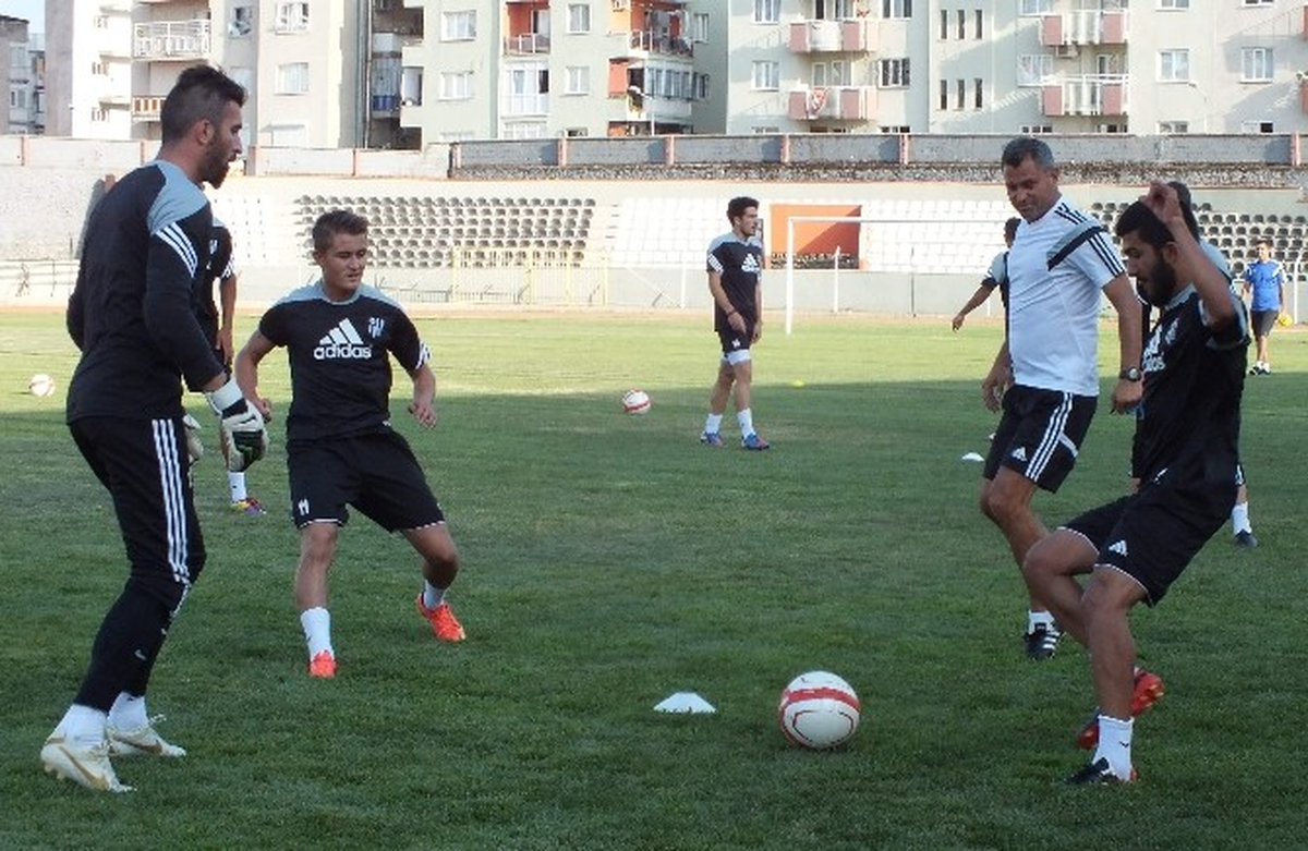 Veli Uyum Sağladı