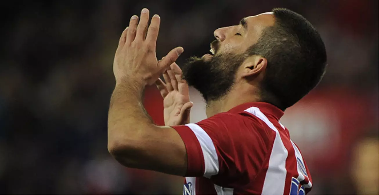 Arda Turan Sakatlandı