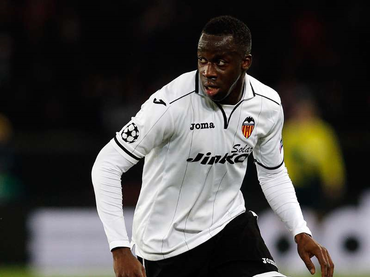 Aston Villa, Cissokho\'yu Kadrosuna Kattı