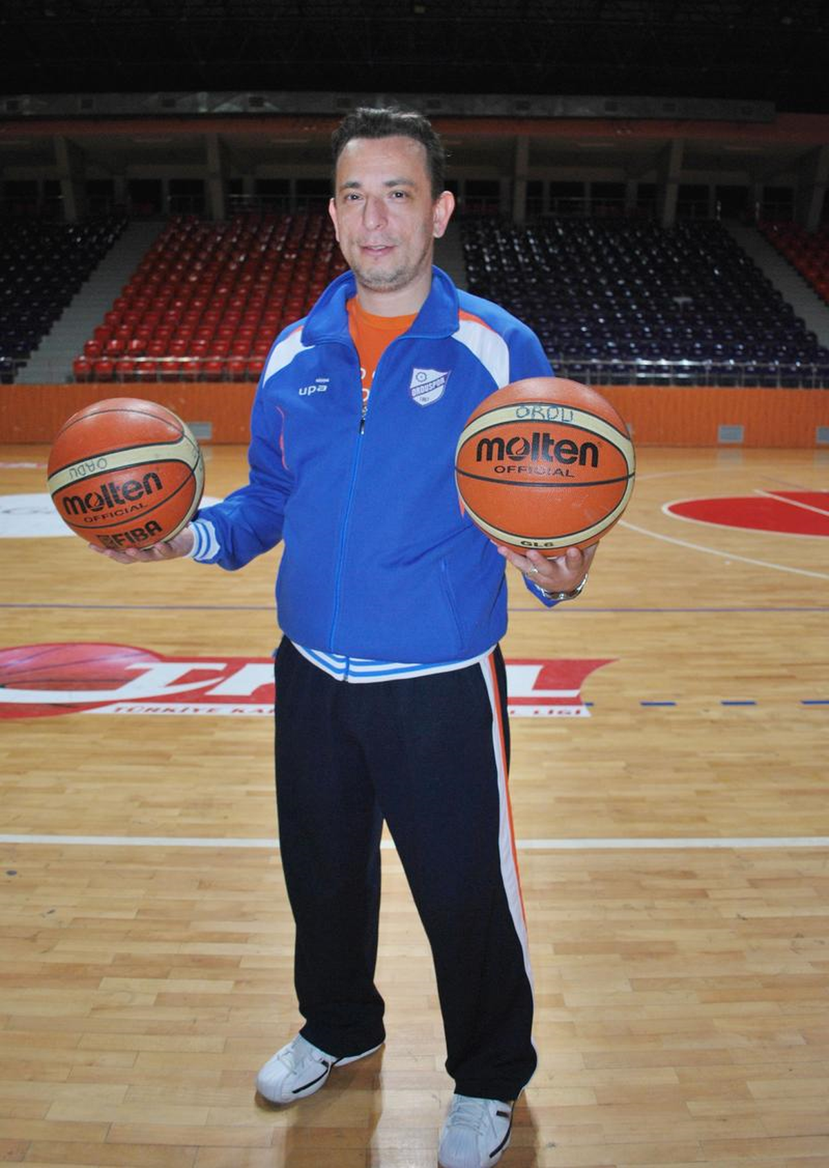 Orduspor Basketbolda Alper Durur\'la Devam Kararı Aldı