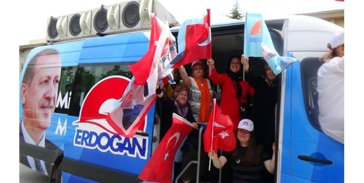 Bolu\'da AK Parti\'den Gövde Gösterisi