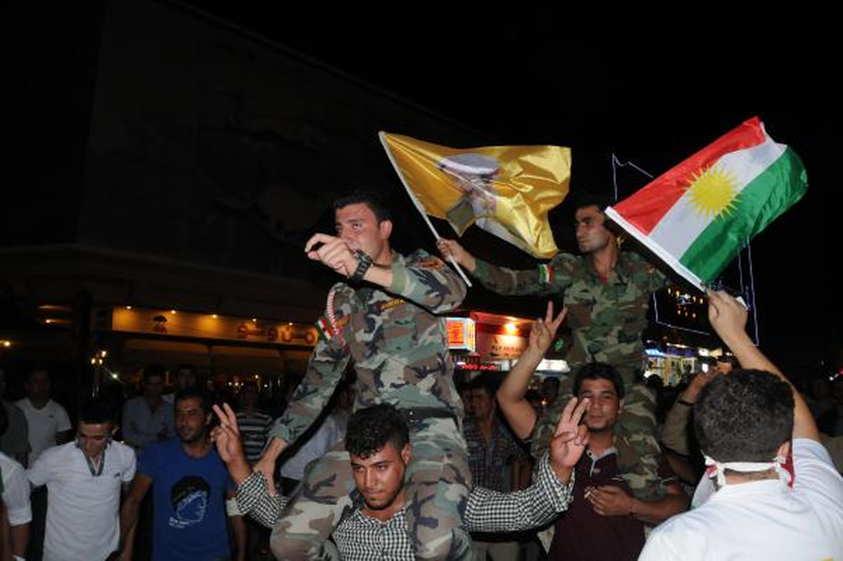 Erbil\'de Peşmergelere Moral Konseri