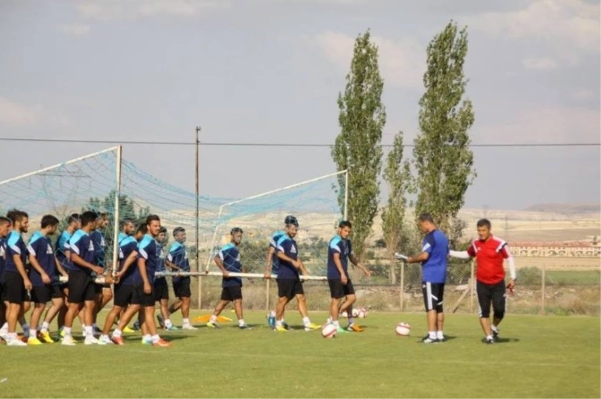 Erzin Belediye Spor Kamp Çalışmalarını Sürdürüyor