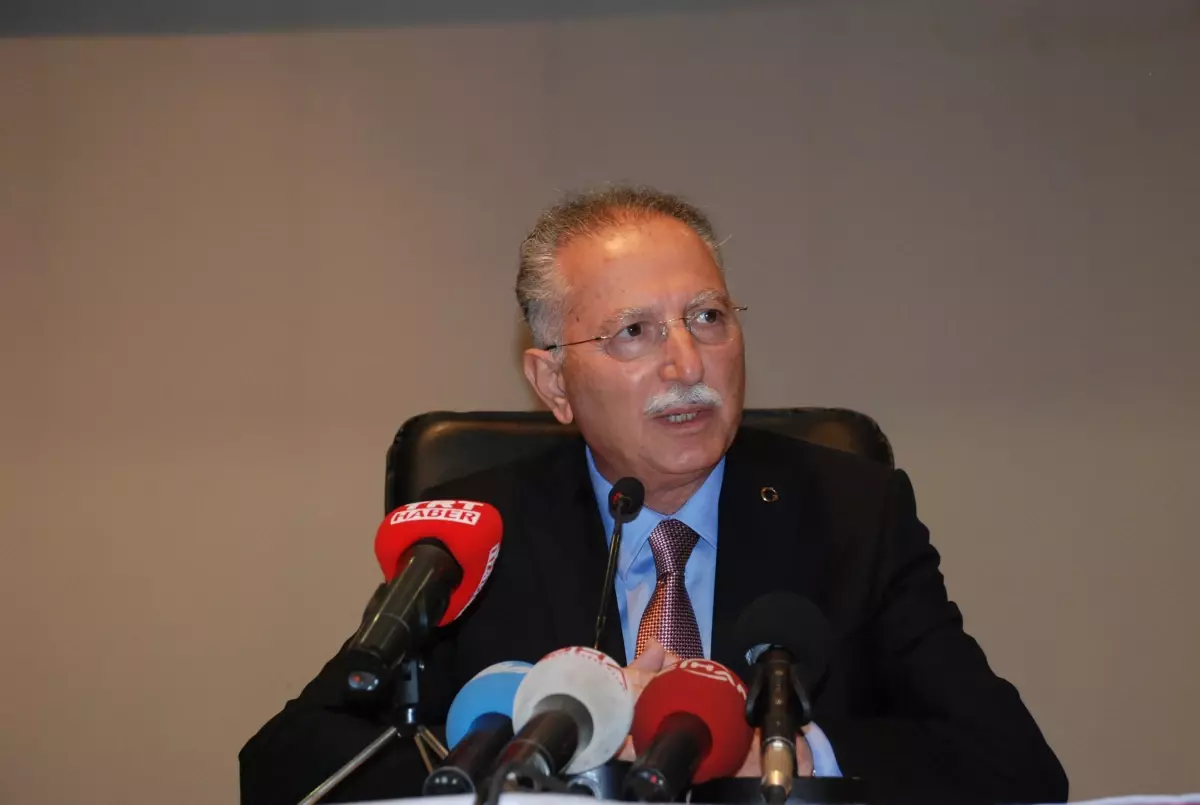 İhsanoğlu\'na Seçim İçin Yapılan Bağış Miktarı 8,5 Milyon