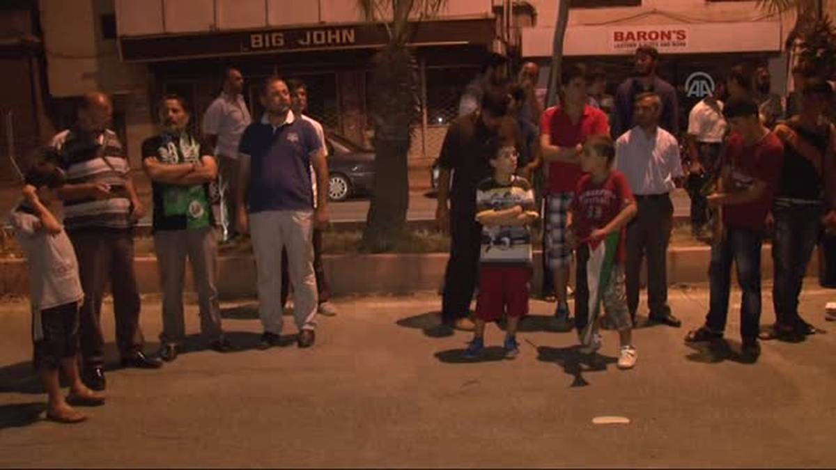 İncirlik Hava Üssü önünde İsrail\'i protesto ettiler -