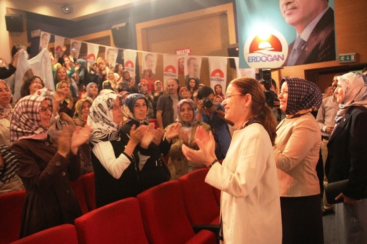 "Şimdi Milletin Başındakini Devletin Başına Geçirmenin Zamanıdır"
