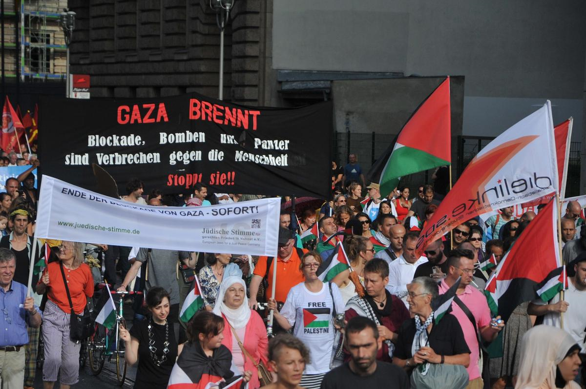 İsrail\'in Gazze\'ye Saldırılarının Protesto Edilmesi