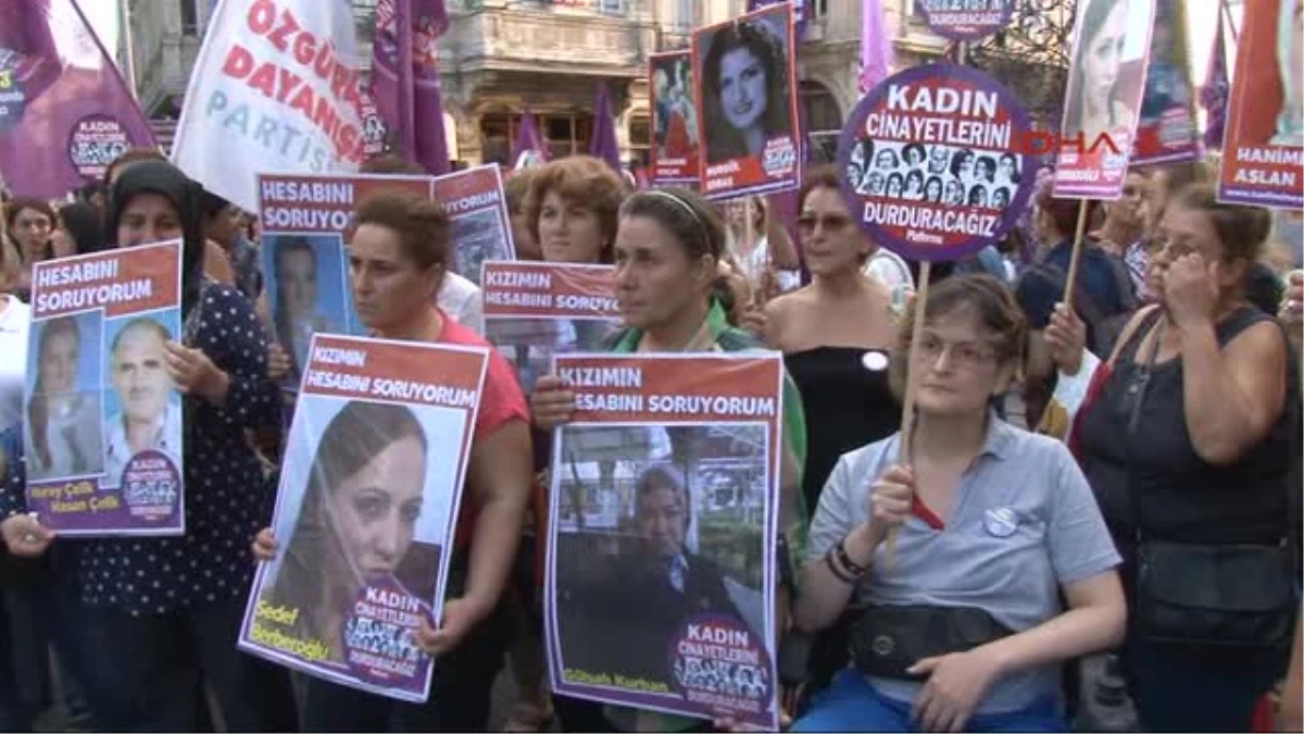 Taksim\'de Kadın Cinayetlerine Karşı Yürüdüler