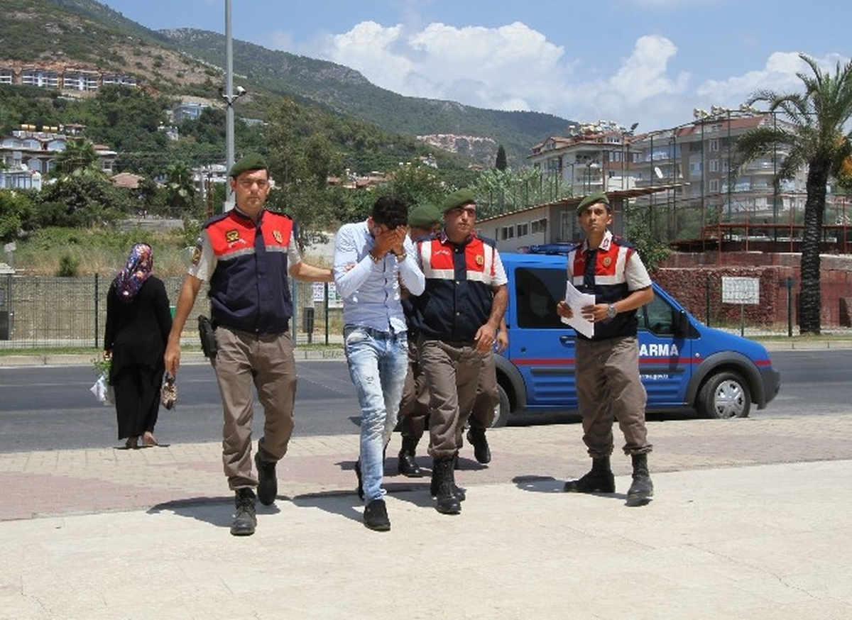Kapkaç Zanlısı Jandarmadan Kaçamadı