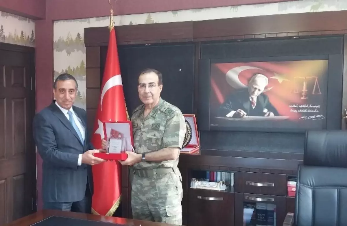 Orgeneral Başoğlu\'ndan, Hüseyin Turgut Eğitim Merkezi Başkanı Bingül\'e Veda Ziyareti