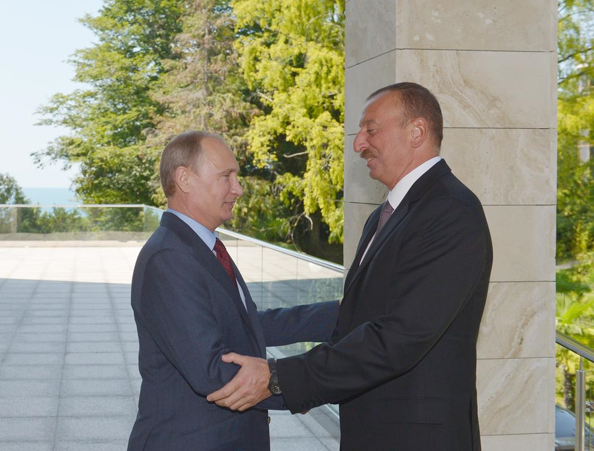 Putin ile Aliyev, Yukarı Karabağ Sorunu İçin Bir Araya Geldi