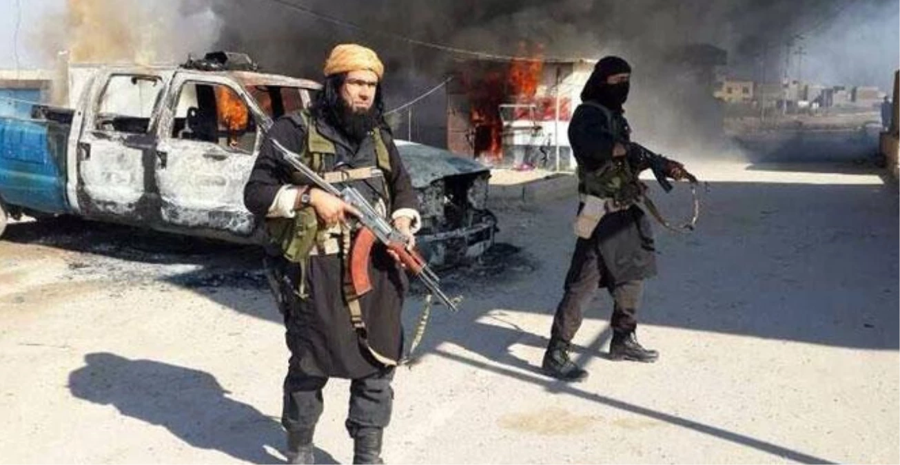 Savaş Uçakları Mahmur\'da Konuşlanan IŞİD Militanlarını Bombaladı
