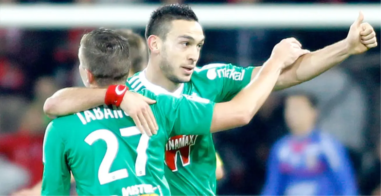 St. Etienne, Guingamp\'ı Mevlüt\'ün Golleriyle Geçti