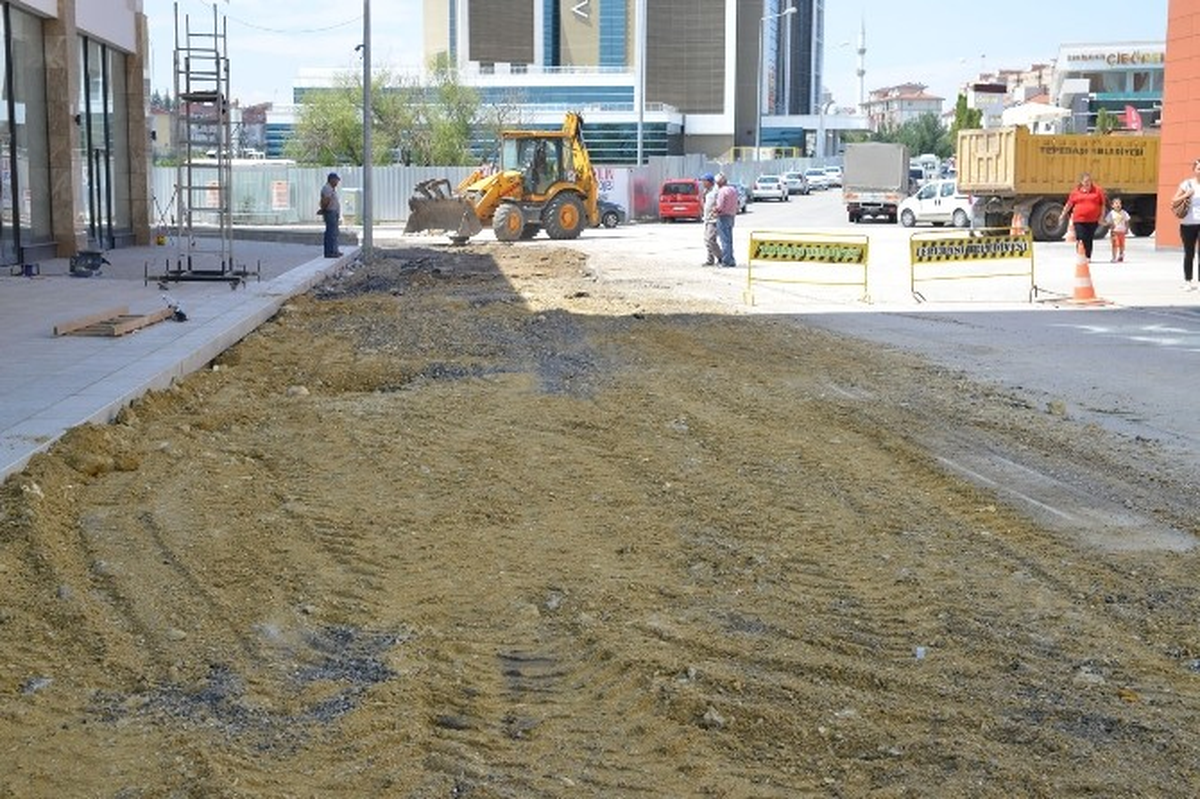Tepebaşı\'nda Fiziki İyileştirme Çalışmaları