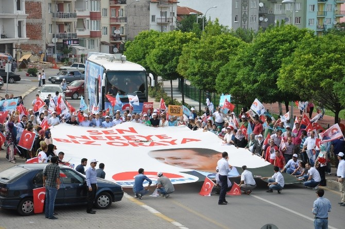 Uşak AK Parti\'den Erdoğan\'a Destek
