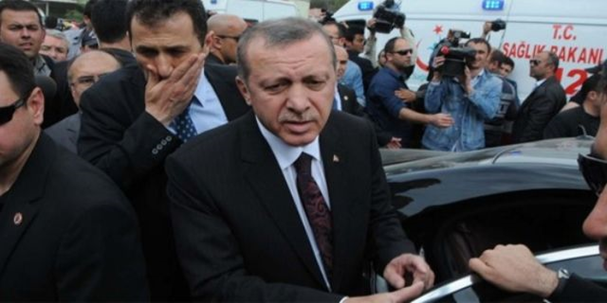 12. Cumhurbaşkanı Erdoğan, AK Parti Genel Merkezi\'ne Geldi