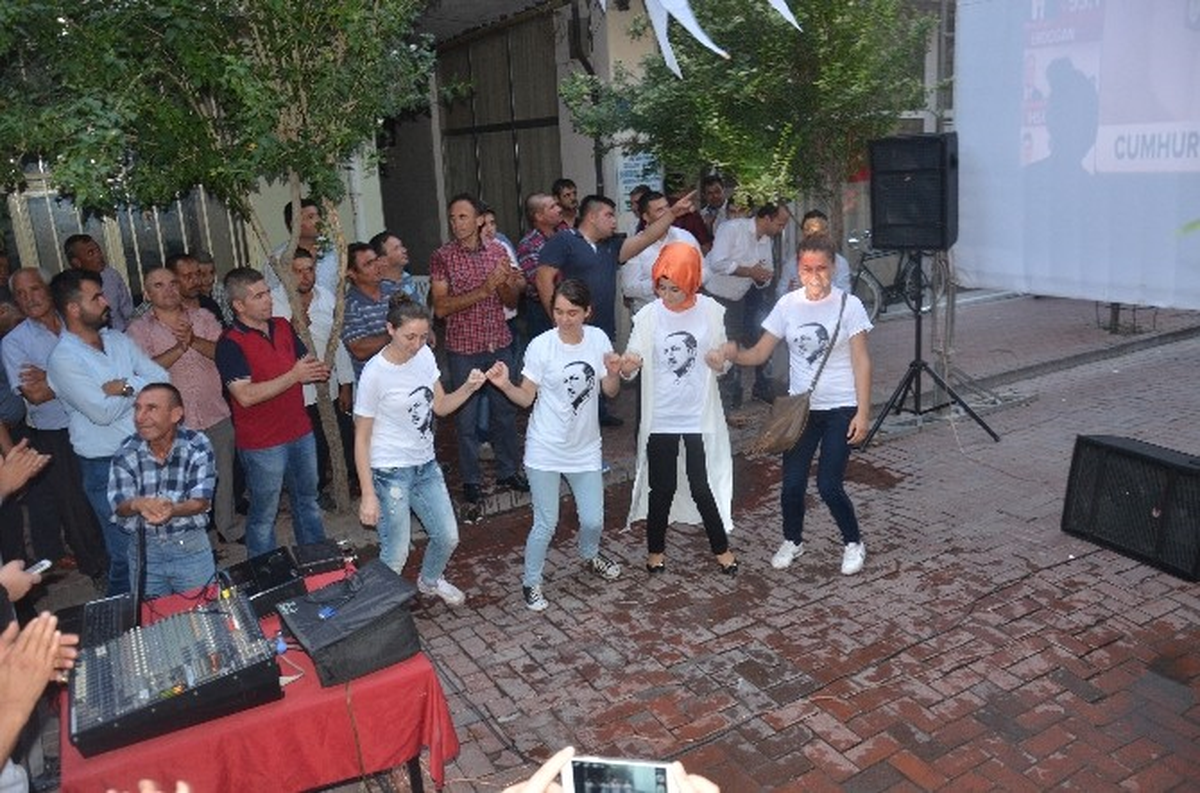 Akhisar\'da AK Parti Kesin Sonuçlar Belli Oldu