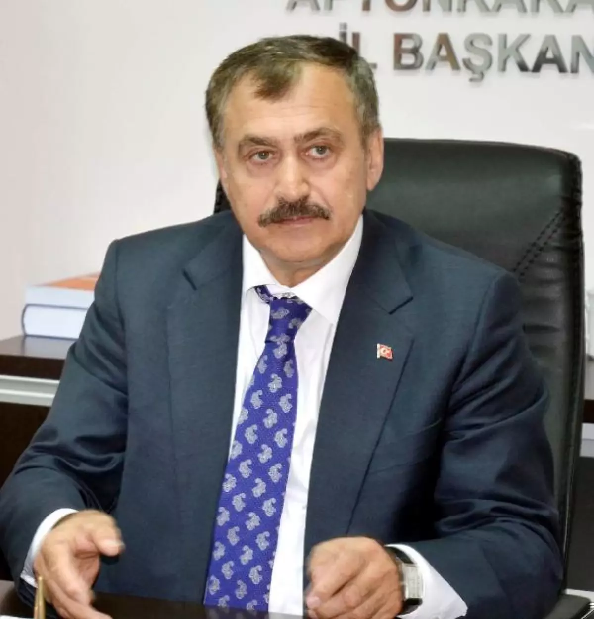 Bakan Eroğlu Annesiyle Oy Kullandı (2)