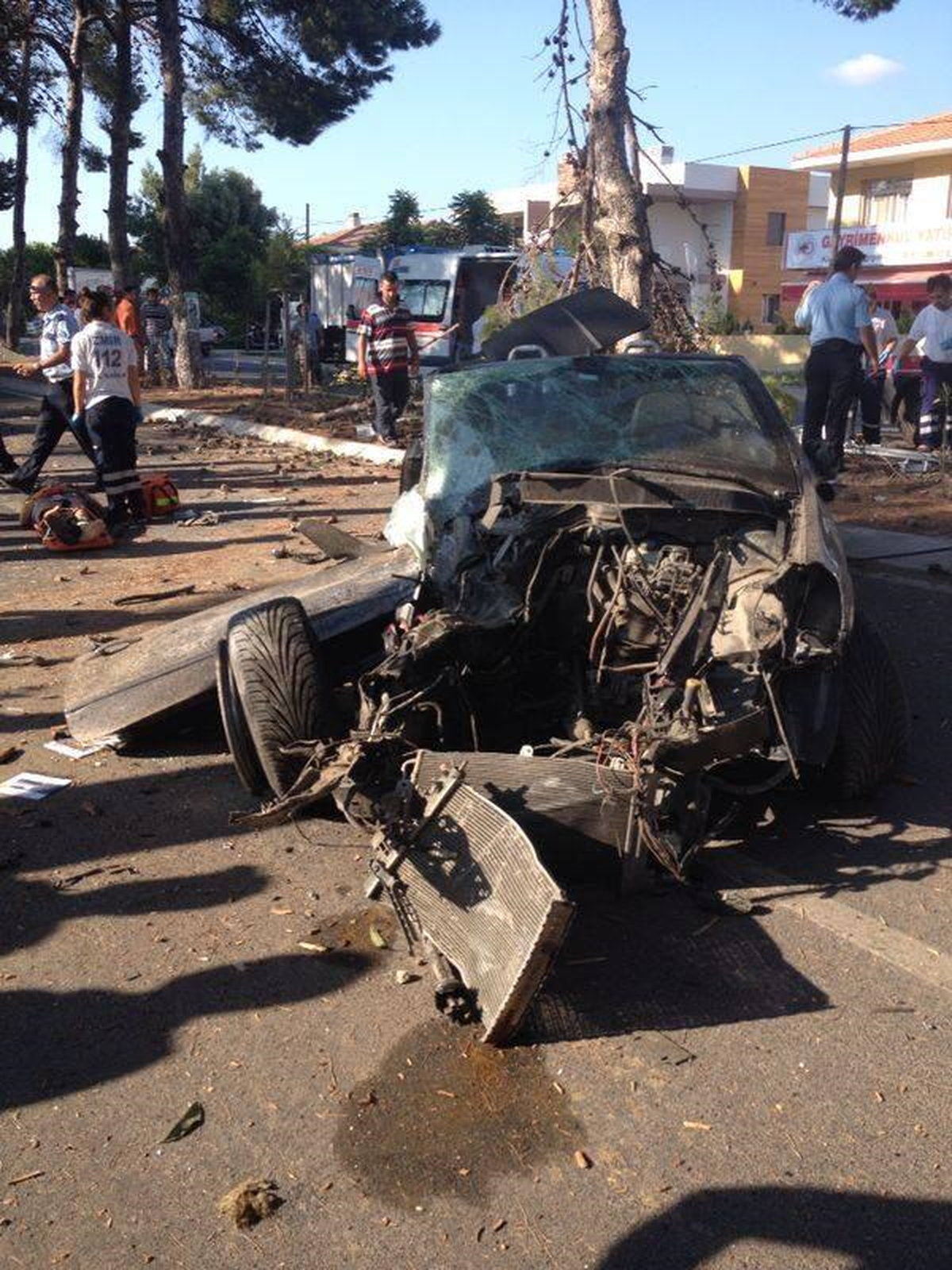 Çeşme\'de Kazada Yaralanan 6 Kişiden 5\'i Taburcu Edildi
