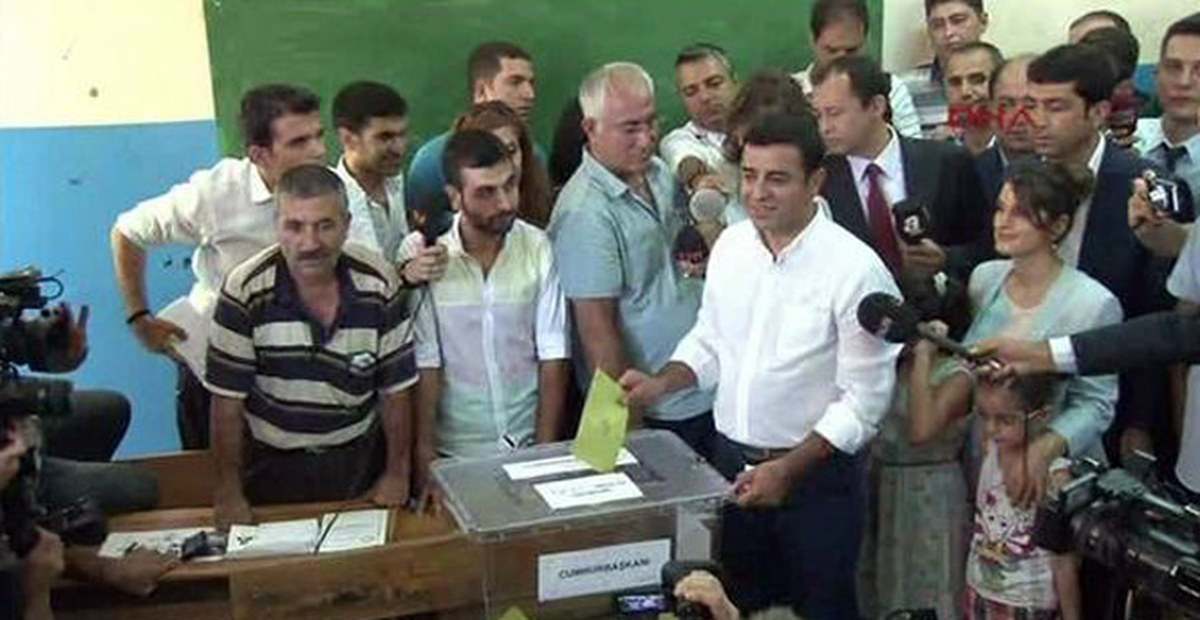 Demirtaş Oyunu Kullandı: Sonuç Ne Olursa Olsun Barış Kazansın