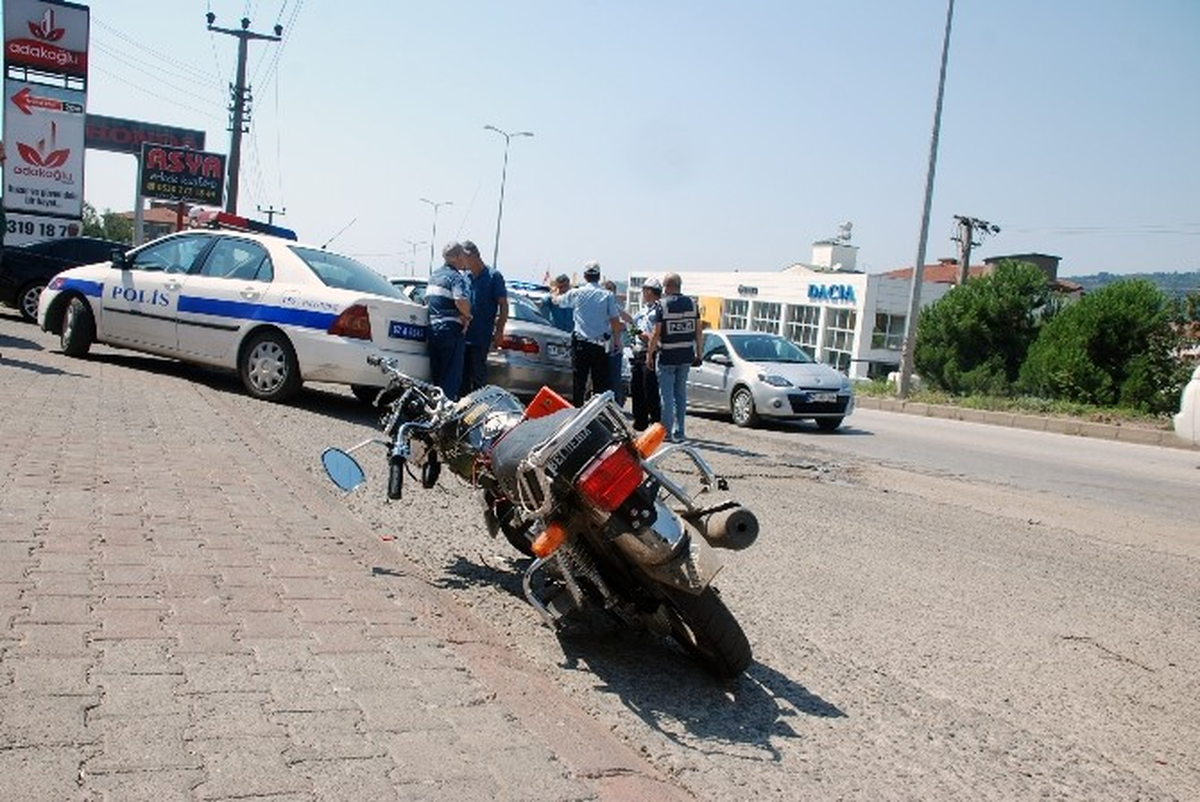 Ereğli\'de Trafik Kazası: 2 Yaralı