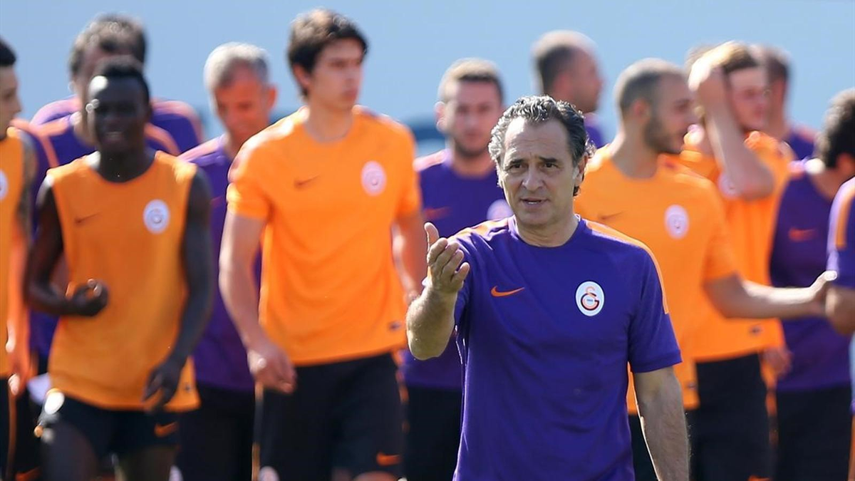 Galatasaray Yeni Sezon Hazırlıklarını Sürdürdü