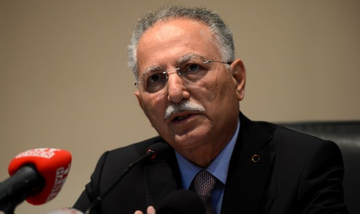 Memleketinde İhsanoğlu\'na Büyük Şok!