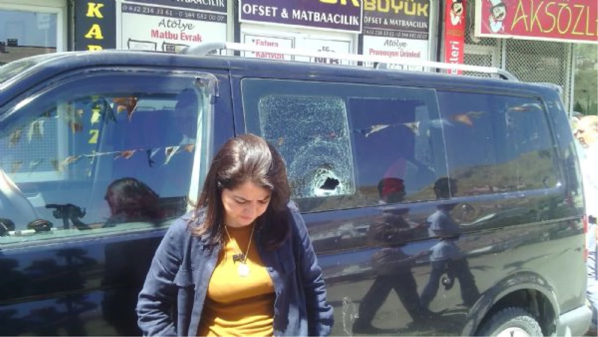 AK Partili Kadın Milletvekiline Taşlı Saldırı