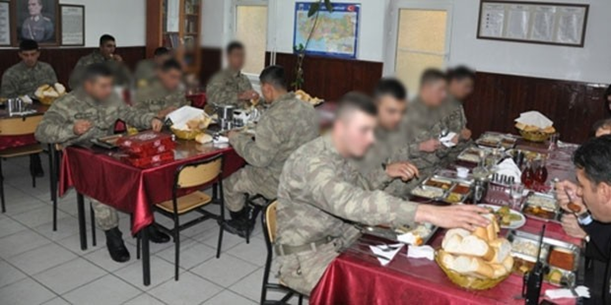 Askeri Birliğe Gönderilen Bozuk Etler Meclis Gündeminde