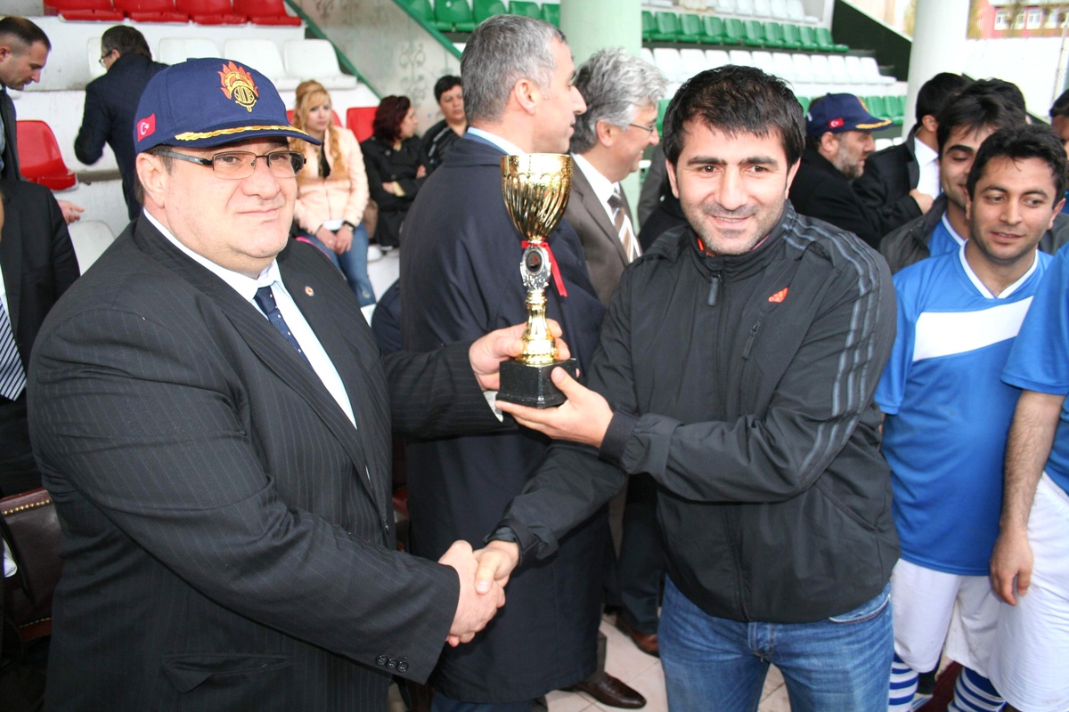 Kars\'ta Kurumlar Arası Futbol Turnuvası Başlıyor